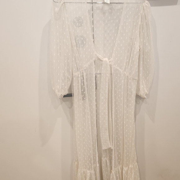Elegant Sheer White Robe - Picture 1 of 3